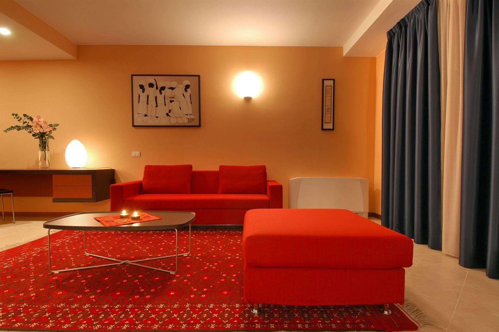 Rosso Frizzante Hotel Sorbara Exterior foto