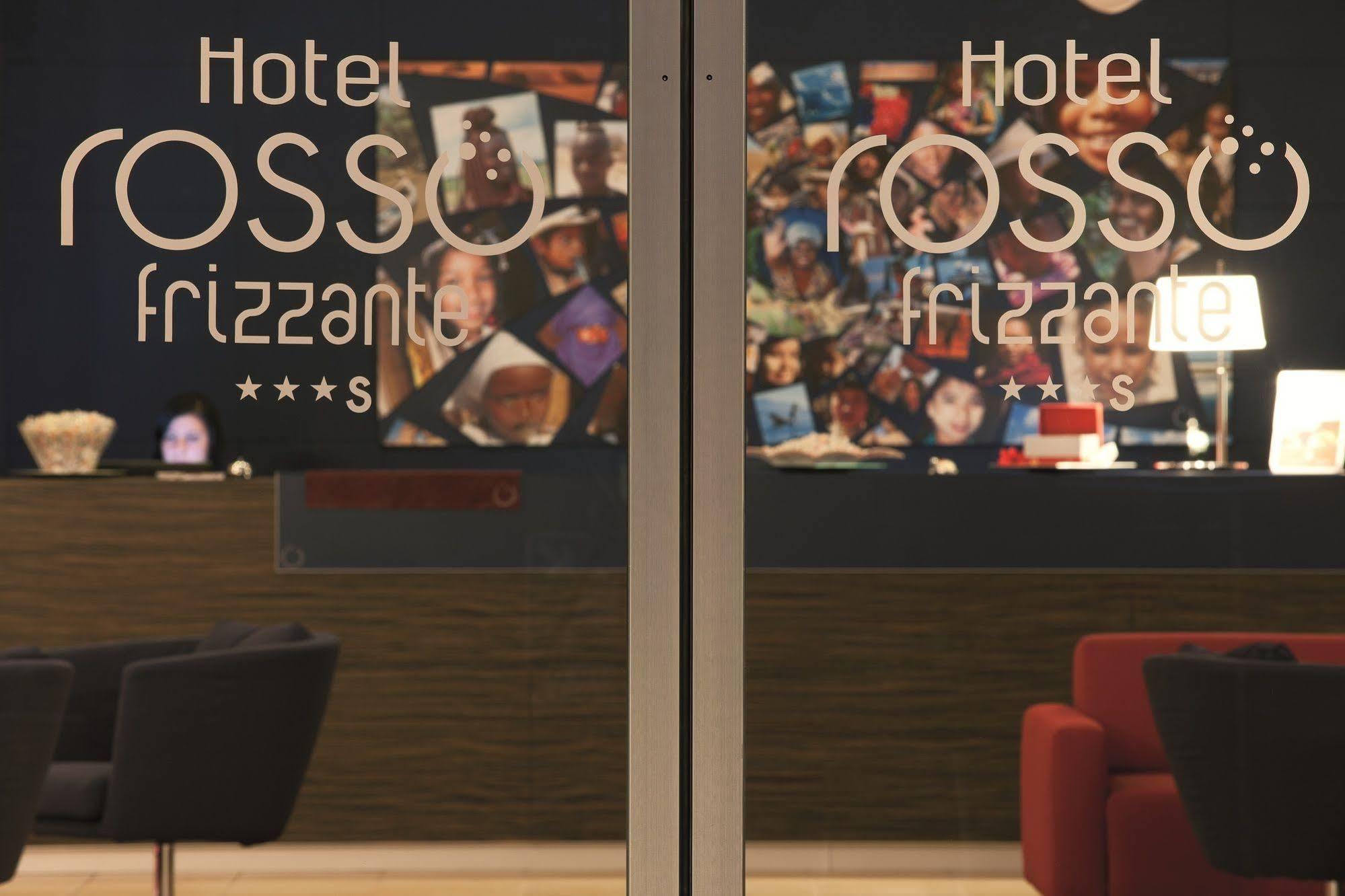 Rosso Frizzante Hotel Sorbara Exterior foto