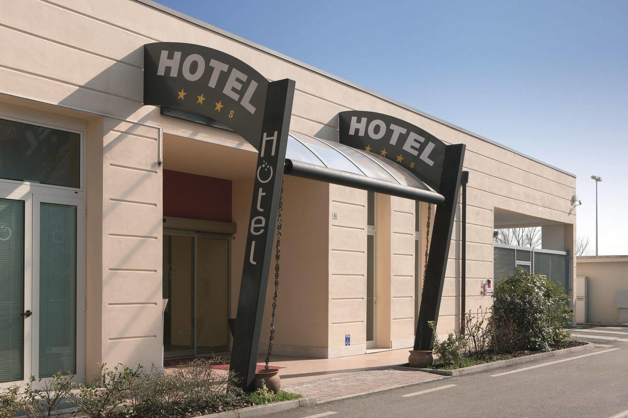 Rosso Frizzante Hotel Sorbara Exterior foto